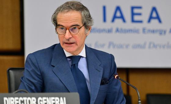 Rafael Mariano Grossi, Director General del OIEA, pronuncia su discurso antes de la reunión de la Junta de Gobernadores celebrada en la sede del Organismo en Viena.